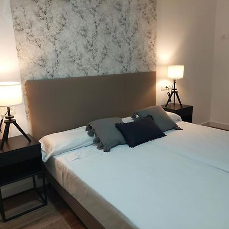 Hostal Garden Rous Paiporta Экстерьер фото