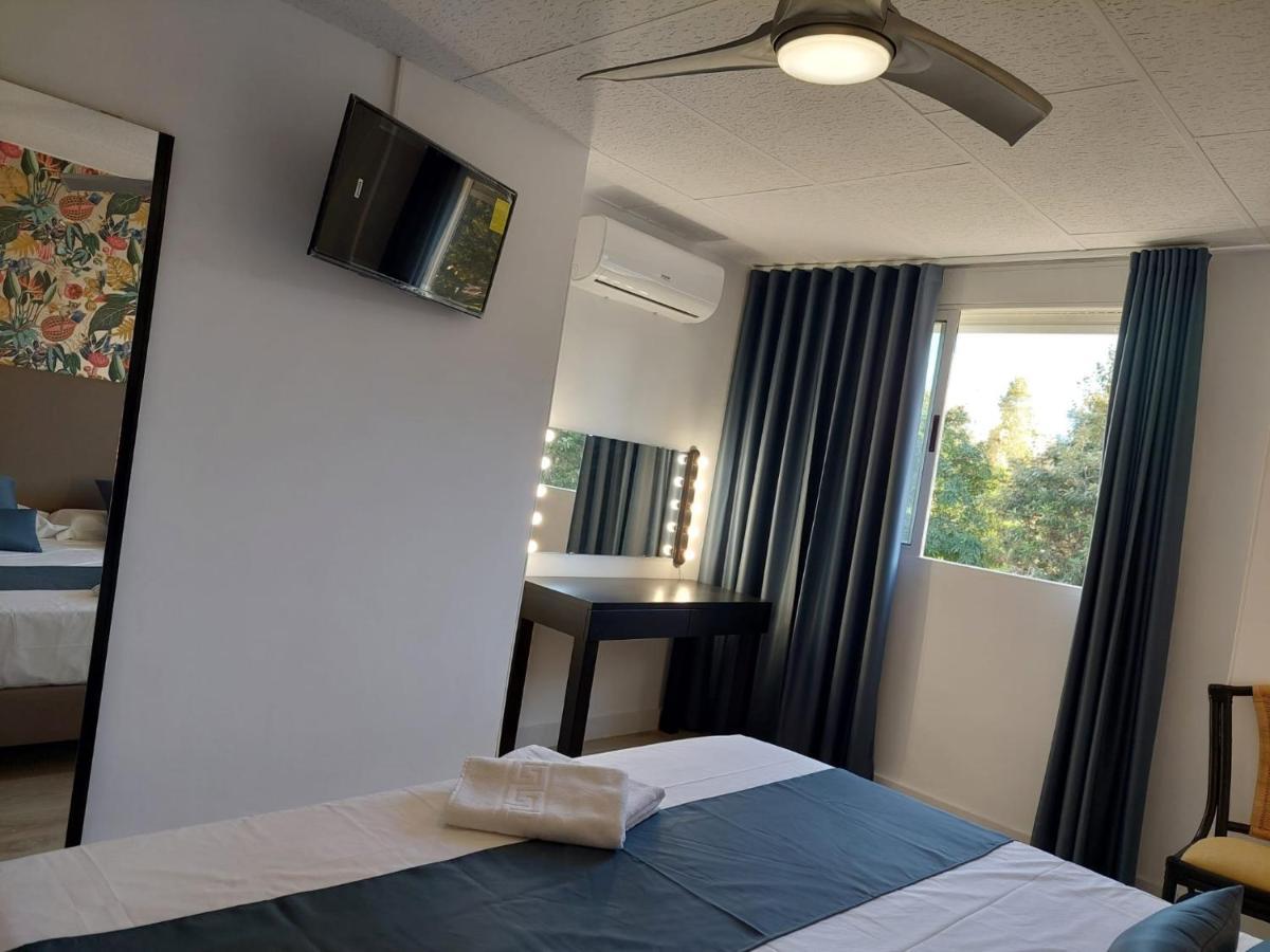 Hostal Garden Rous Paiporta Экстерьер фото