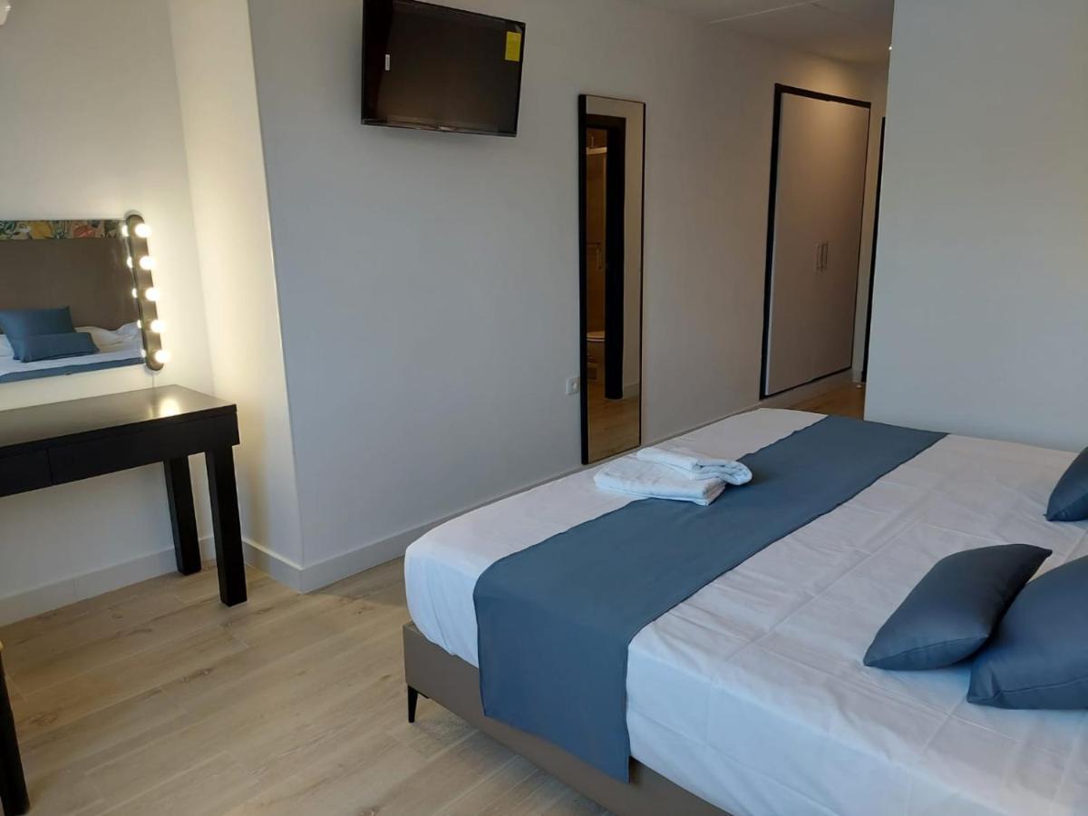 Hostal Garden Rous Paiporta Экстерьер фото