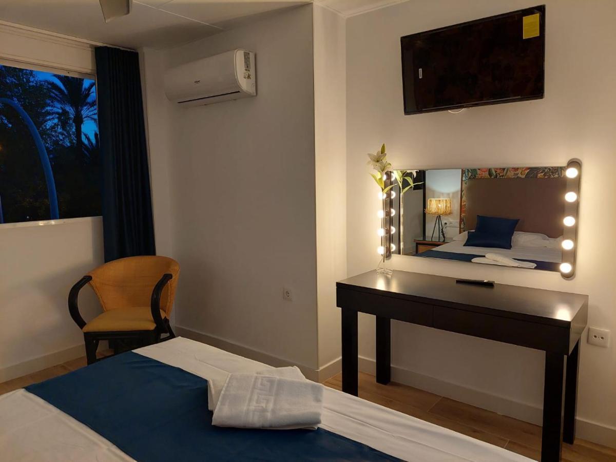Hostal Garden Rous Paiporta Экстерьер фото