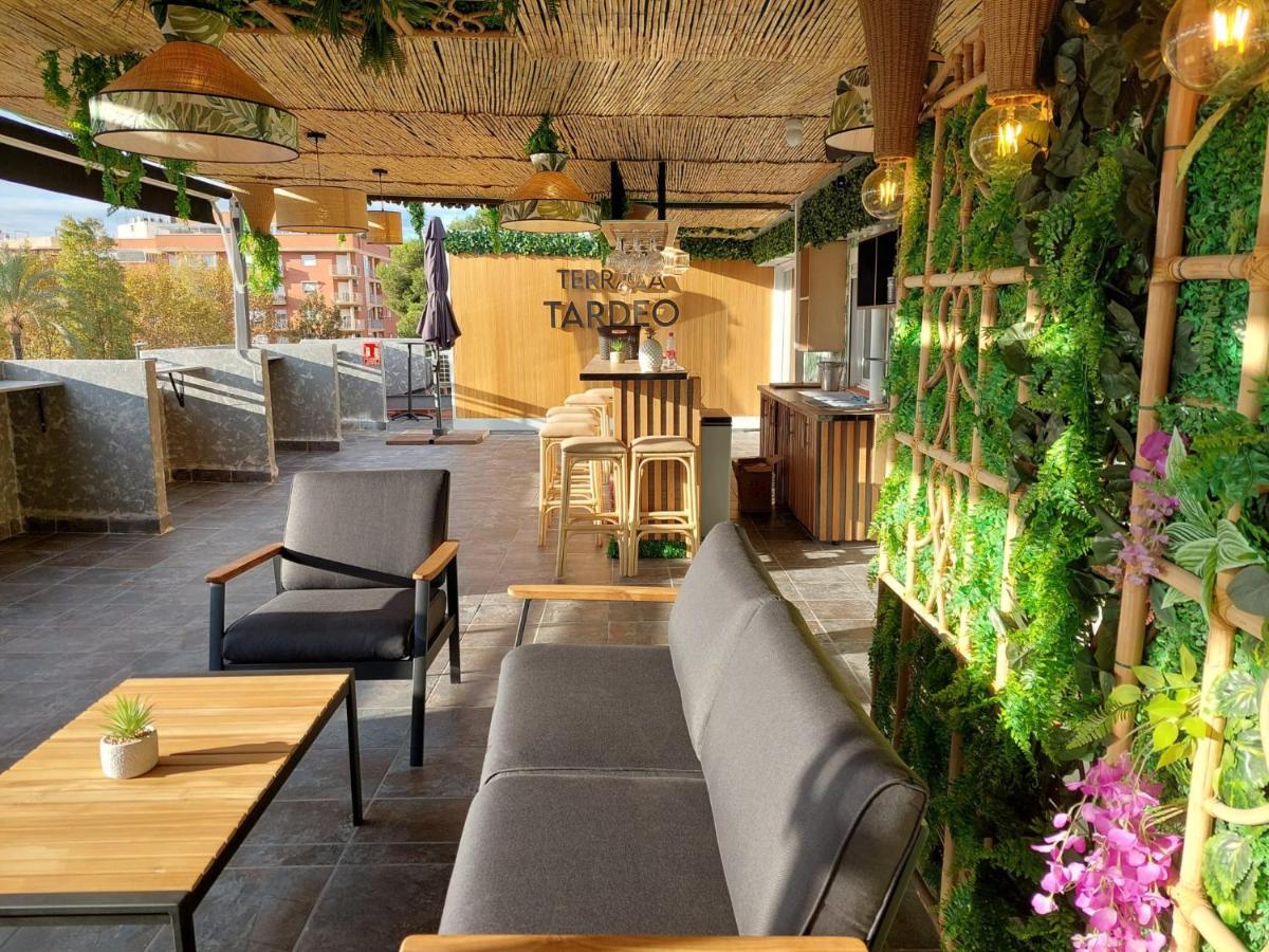 Hostal Garden Rous Paiporta Экстерьер фото
