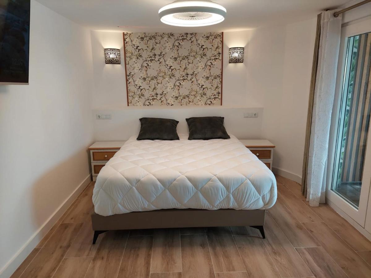 Hostal Garden Rous Paiporta Экстерьер фото